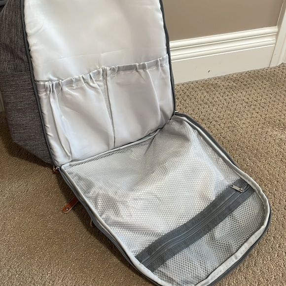 Lil’ Elephant diaper bag - Picture 8 of 8